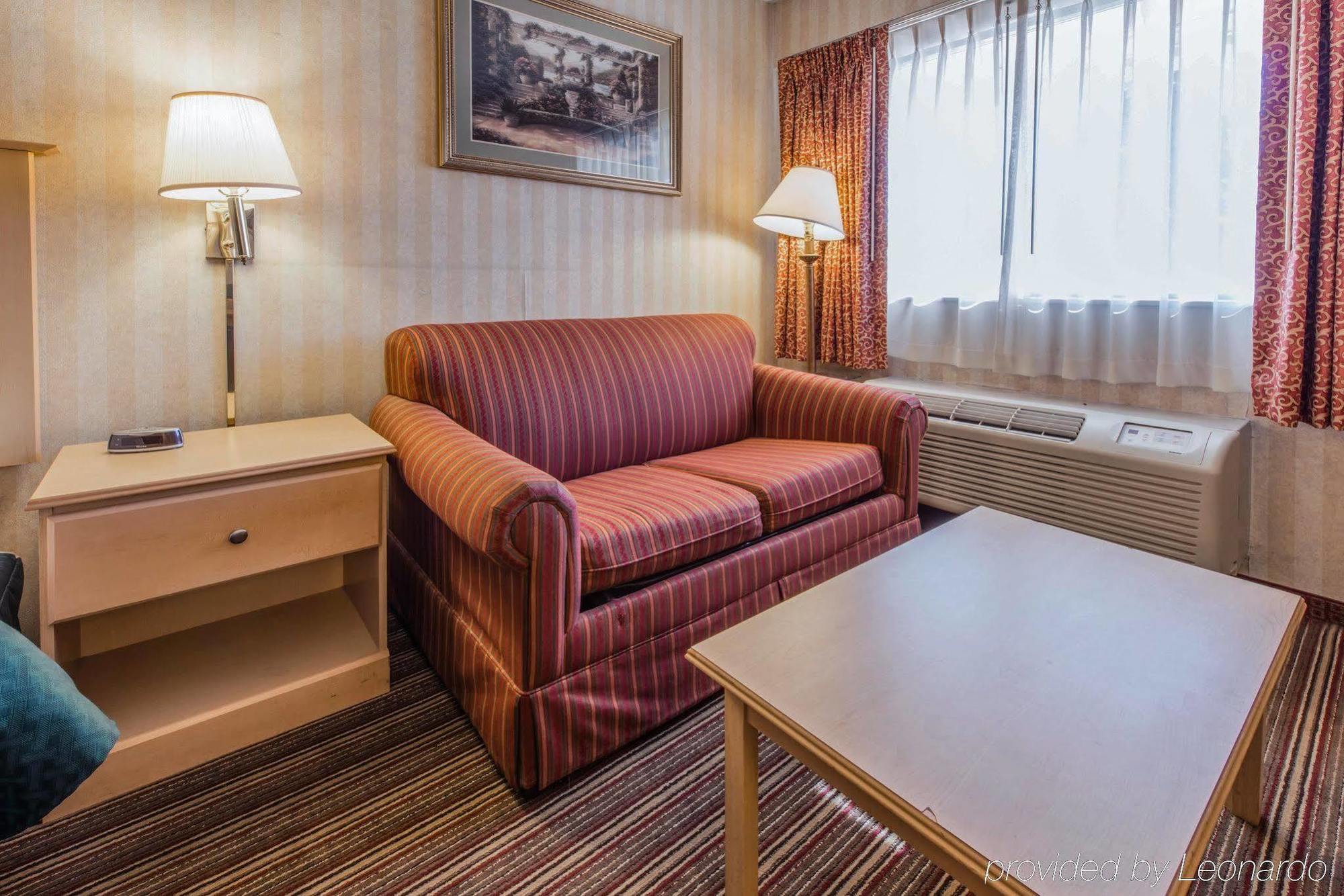 Quality Inn Barkeyville Exteriér fotografie