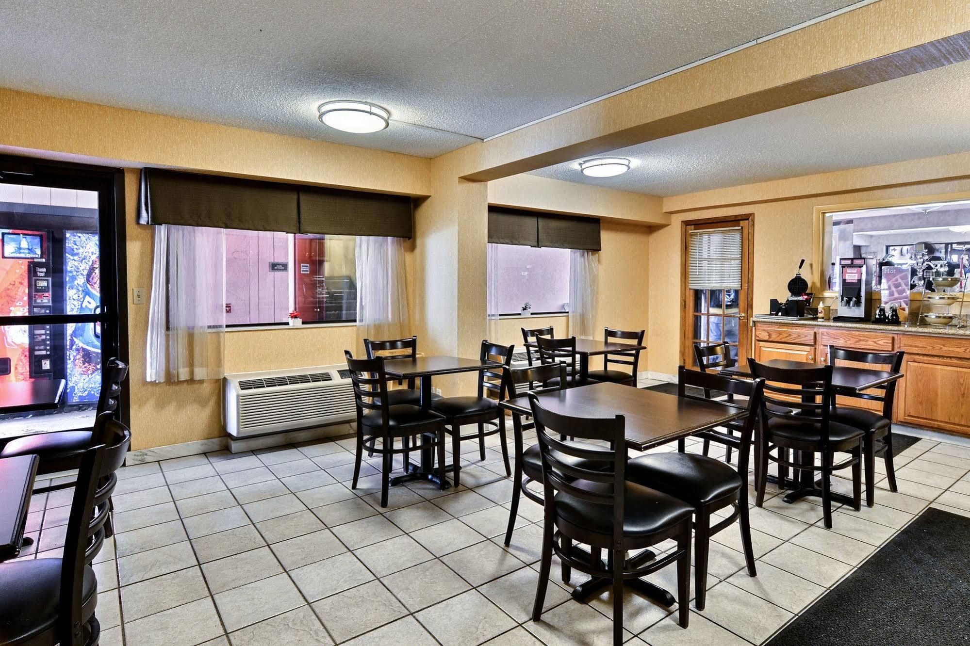 Quality Inn Barkeyville Exteriér fotografie